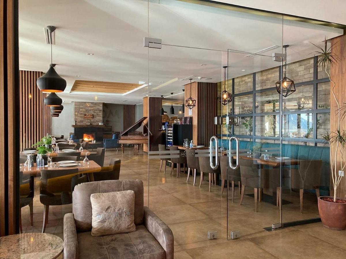 Hotel Morea เปรวัลเลอ ภายนอก รูปภาพ
