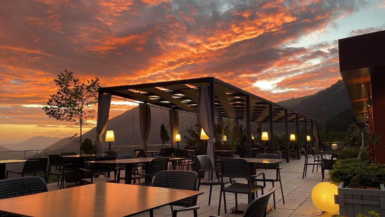 Hotel Morea เปรวัลเลอ ภายนอก รูปภาพ
